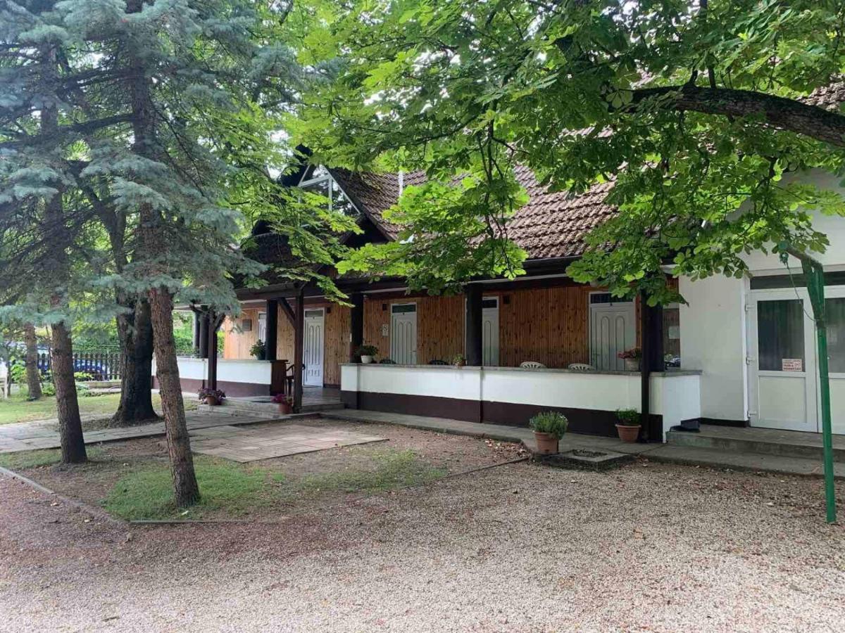 Apartament Platan Ueduelo Balatonlelle Zewnętrze zdjęcie